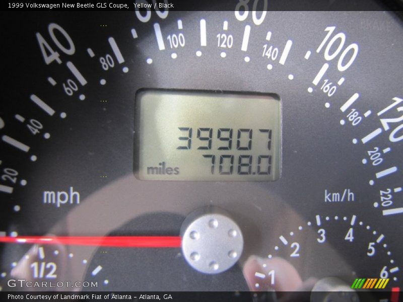 Yellow / Black 1999 Volkswagen New Beetle GLS Coupe