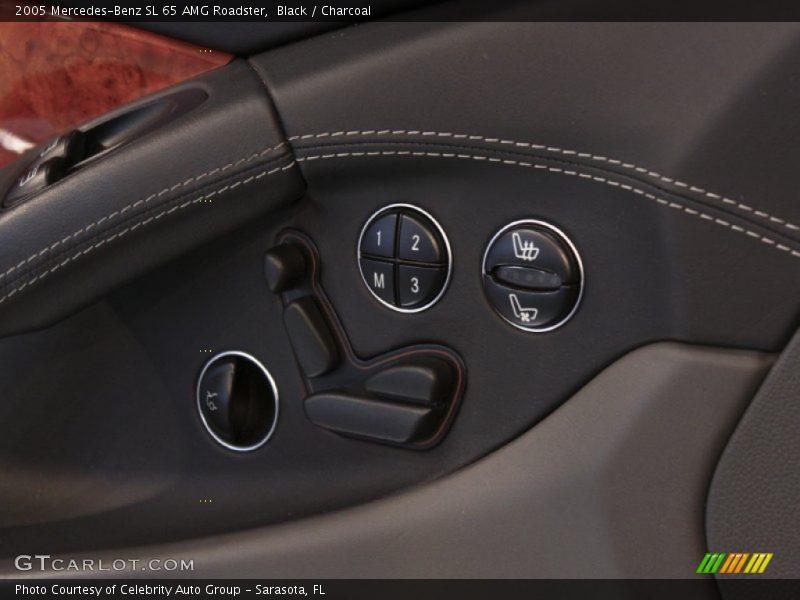 Controls of 2005 SL 65 AMG Roadster