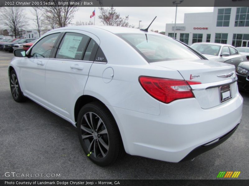 Bright White / Black 2012 Chrysler 200 S Sedan