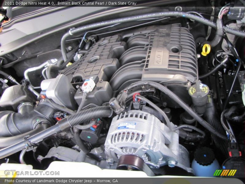 Brilliant Black Crystal Pearl / Dark Slate Gray 2011 Dodge Nitro Heat 4.0