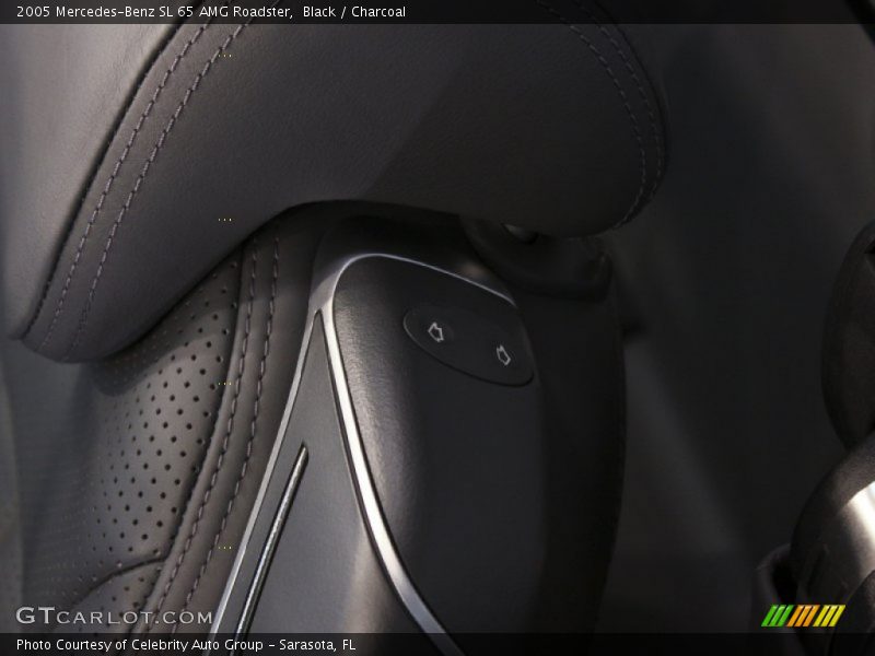 Controls of 2005 SL 65 AMG Roadster