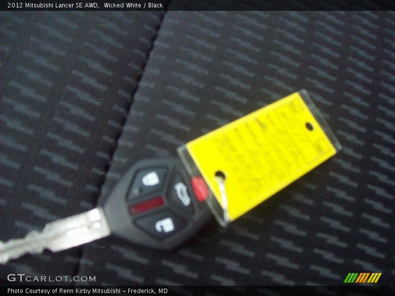 Wicked White / Black 2012 Mitsubishi Lancer SE AWD