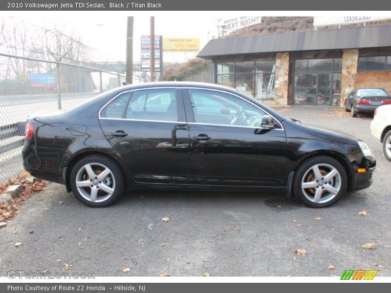 Black / Titan Black 2010 Volkswagen Jetta TDI Sedan