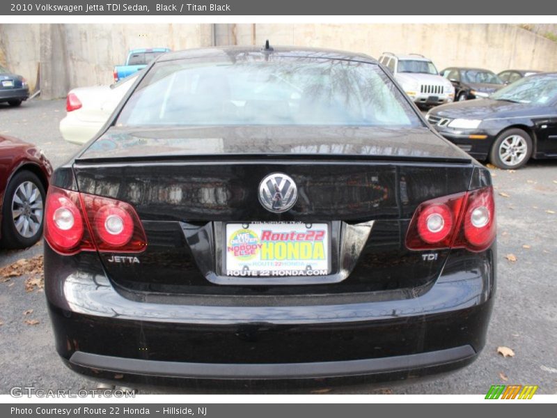 Black / Titan Black 2010 Volkswagen Jetta TDI Sedan