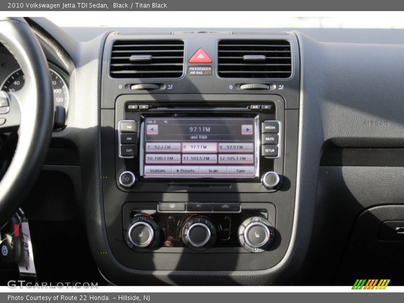 Black / Titan Black 2010 Volkswagen Jetta TDI Sedan