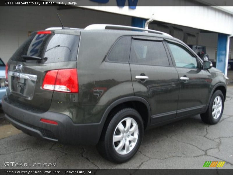 Tuscan Olive / Beige 2011 Kia Sorento LX