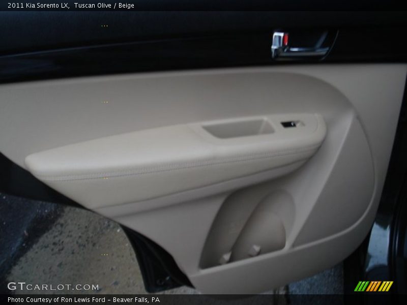 Tuscan Olive / Beige 2011 Kia Sorento LX