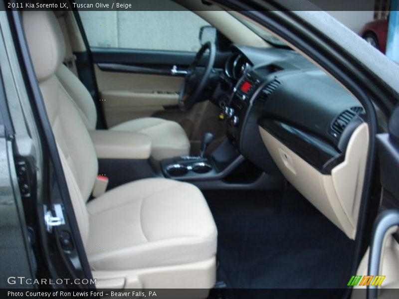 Tuscan Olive / Beige 2011 Kia Sorento LX