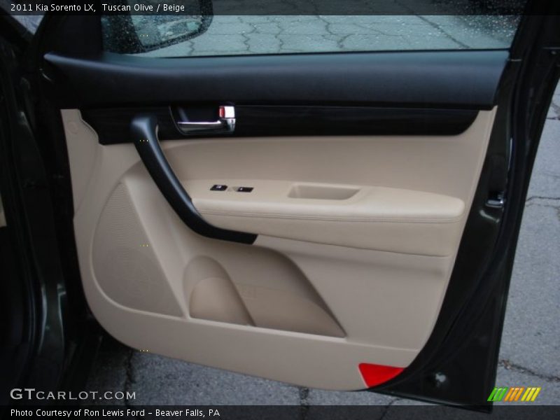 Tuscan Olive / Beige 2011 Kia Sorento LX