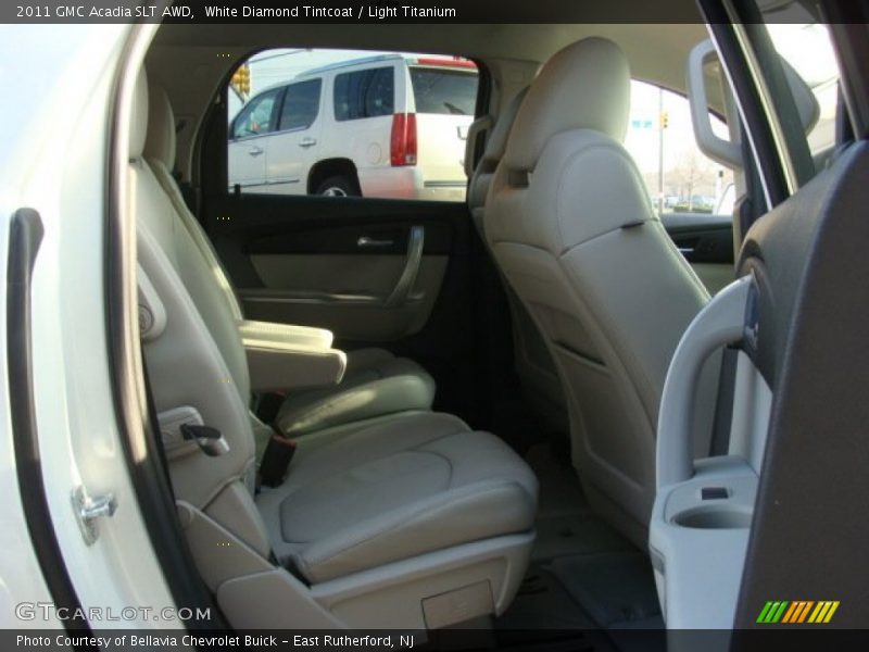White Diamond Tintcoat / Light Titanium 2011 GMC Acadia SLT AWD