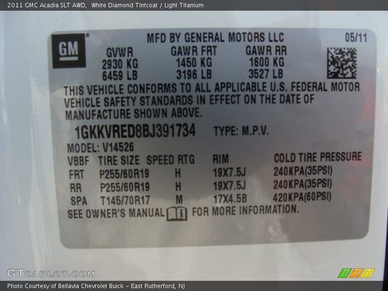 White Diamond Tintcoat / Light Titanium 2011 GMC Acadia SLT AWD