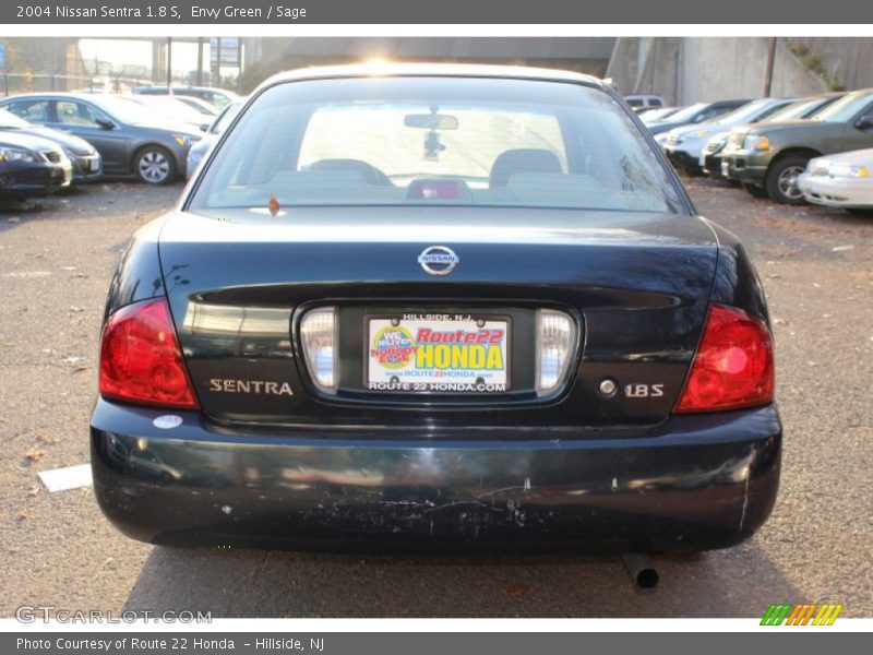 Envy Green / Sage 2004 Nissan Sentra 1.8 S