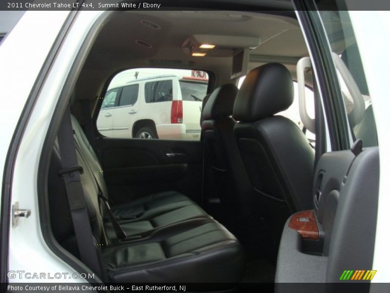 Summit White / Ebony 2011 Chevrolet Tahoe LT 4x4