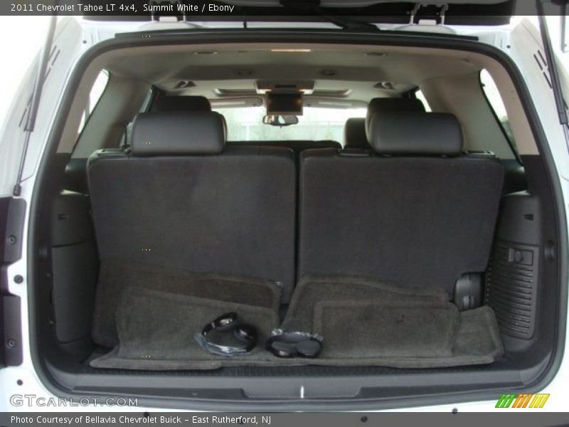 Summit White / Ebony 2011 Chevrolet Tahoe LT 4x4