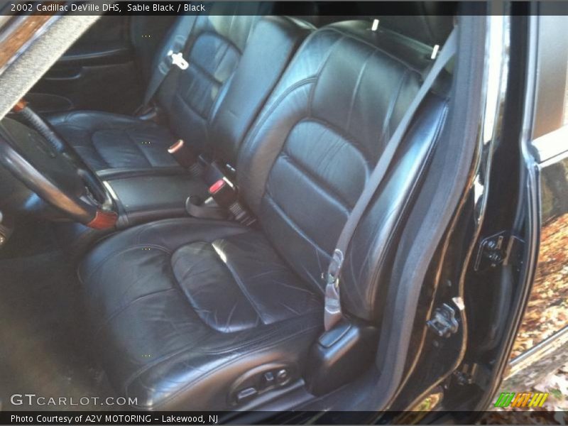 Sable Black / Black 2002 Cadillac DeVille DHS