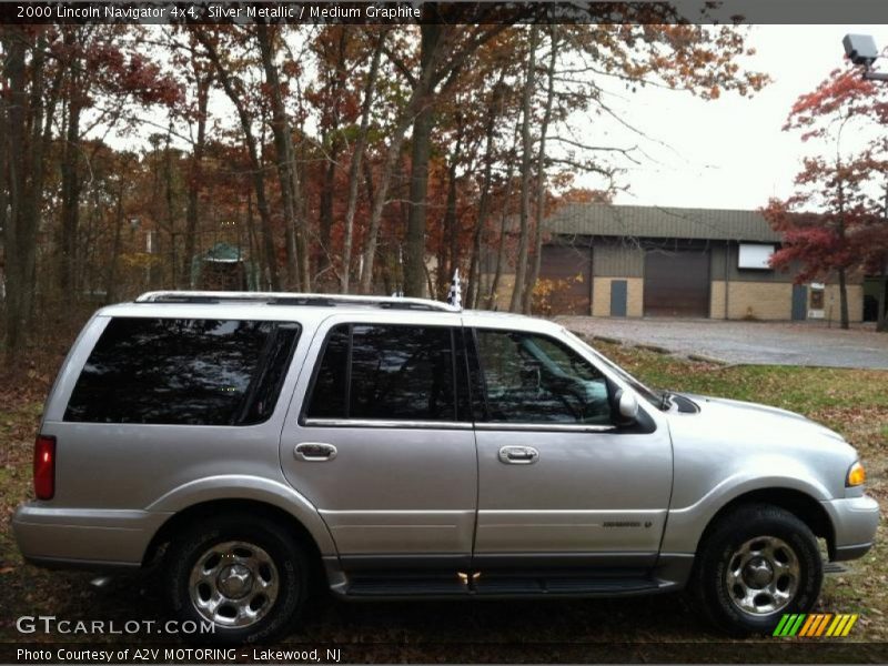 Silver Metallic / Medium Graphite 2000 Lincoln Navigator 4x4