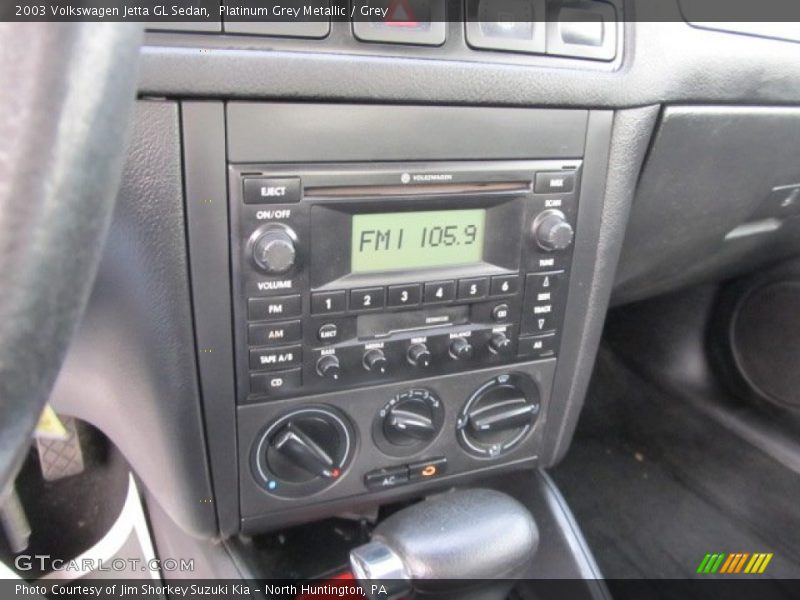 Platinum Grey Metallic / Grey 2003 Volkswagen Jetta GL Sedan