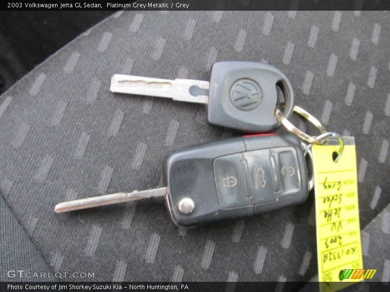 Platinum Grey Metallic / Grey 2003 Volkswagen Jetta GL Sedan
