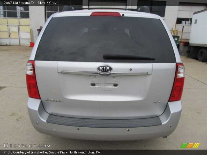 Silver / Gray 2007 Kia Sedona EX
