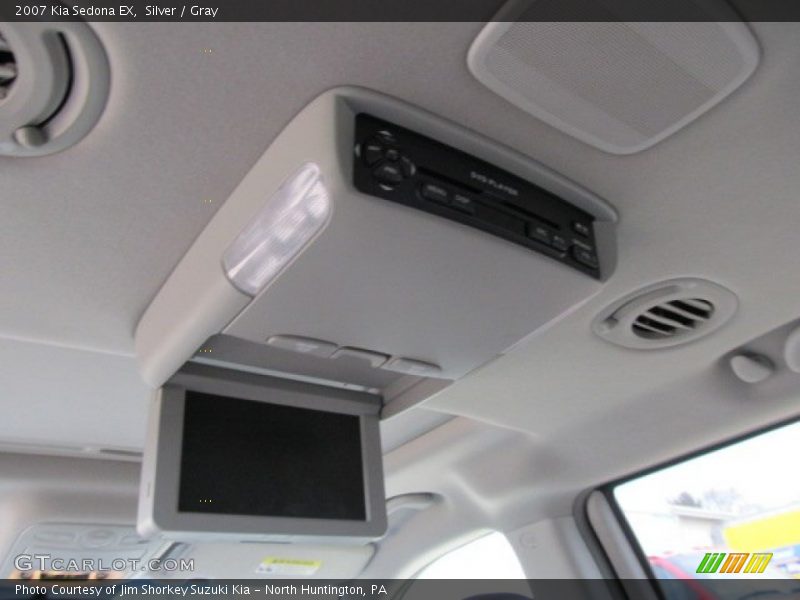Silver / Gray 2007 Kia Sedona EX