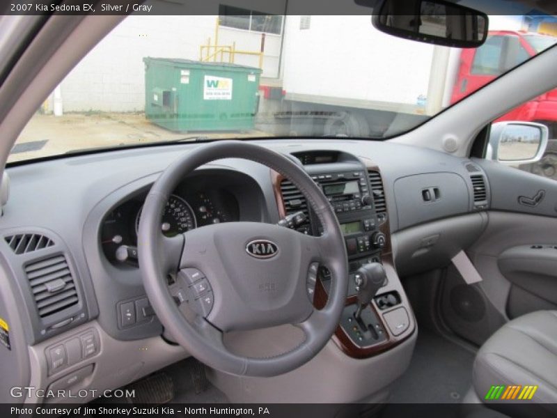 Silver / Gray 2007 Kia Sedona EX