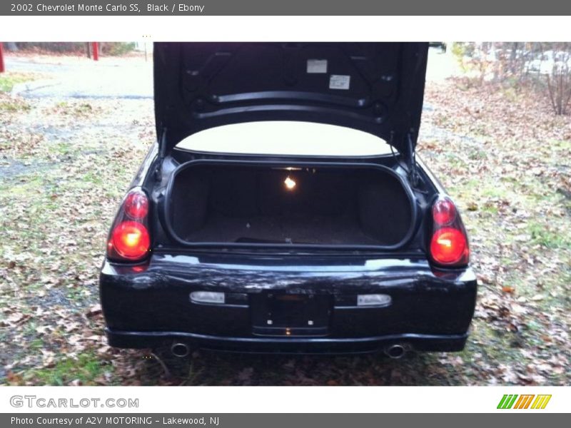 Black / Ebony 2002 Chevrolet Monte Carlo SS