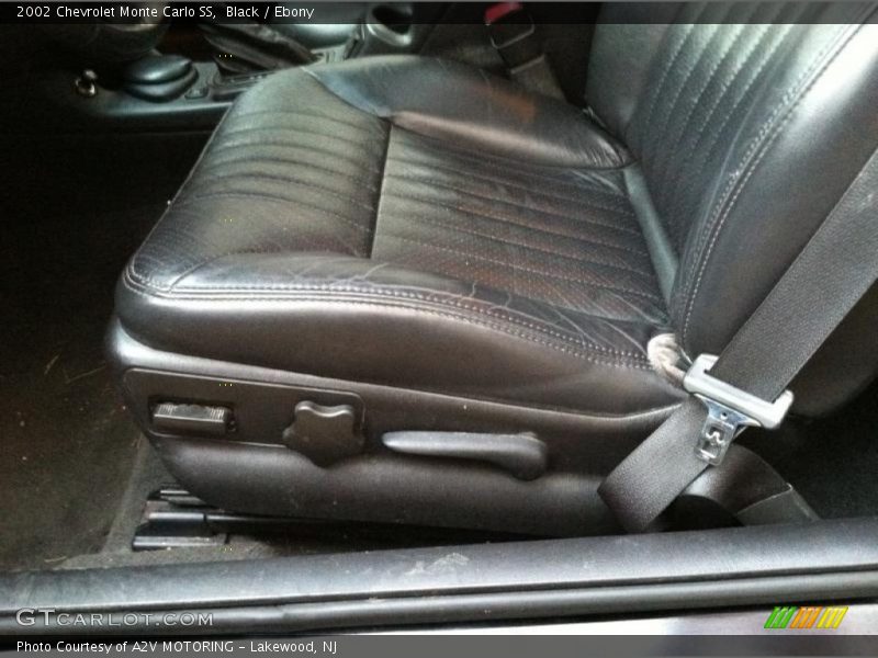 Black / Ebony 2002 Chevrolet Monte Carlo SS