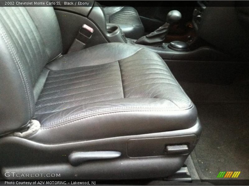 Black / Ebony 2002 Chevrolet Monte Carlo SS