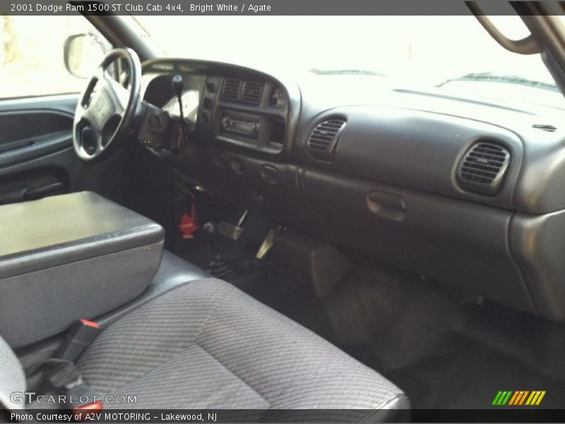 Bright White / Agate 2001 Dodge Ram 1500 ST Club Cab 4x4
