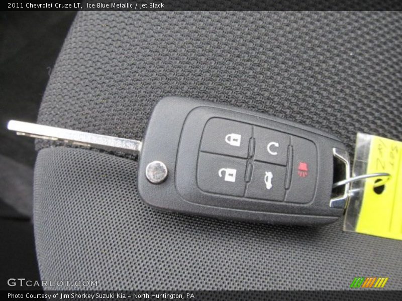 Ice Blue Metallic / Jet Black 2011 Chevrolet Cruze LT