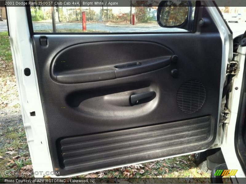 Bright White / Agate 2001 Dodge Ram 1500 ST Club Cab 4x4