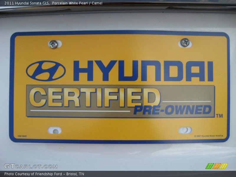 Porcelain White Pearl / Camel 2011 Hyundai Sonata GLS