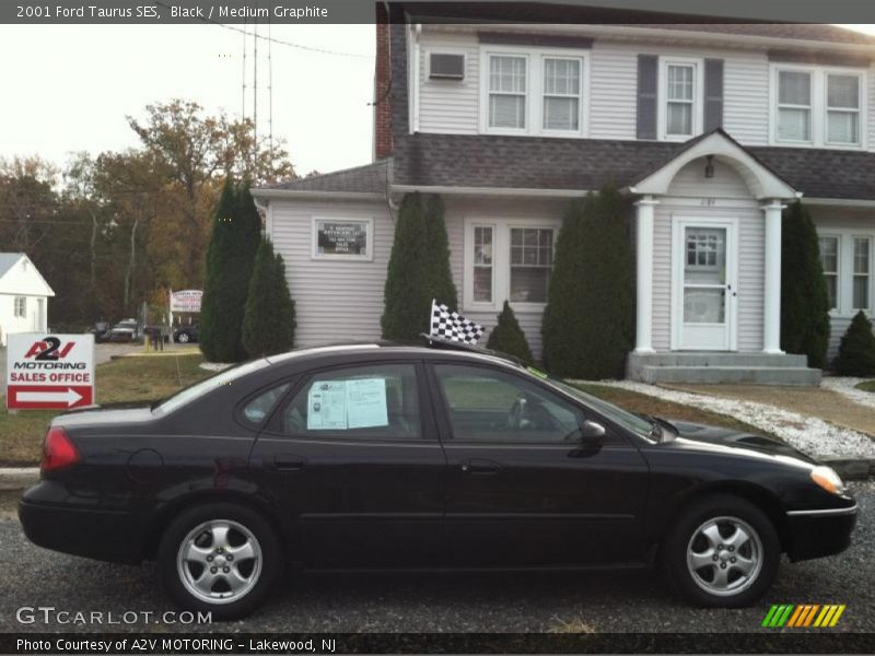 Black / Medium Graphite 2001 Ford Taurus SES