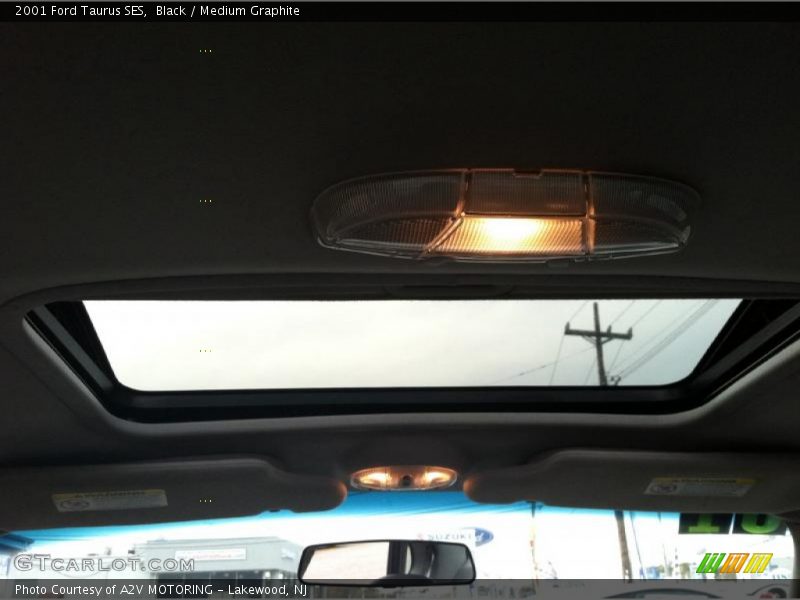 Black / Medium Graphite 2001 Ford Taurus SES