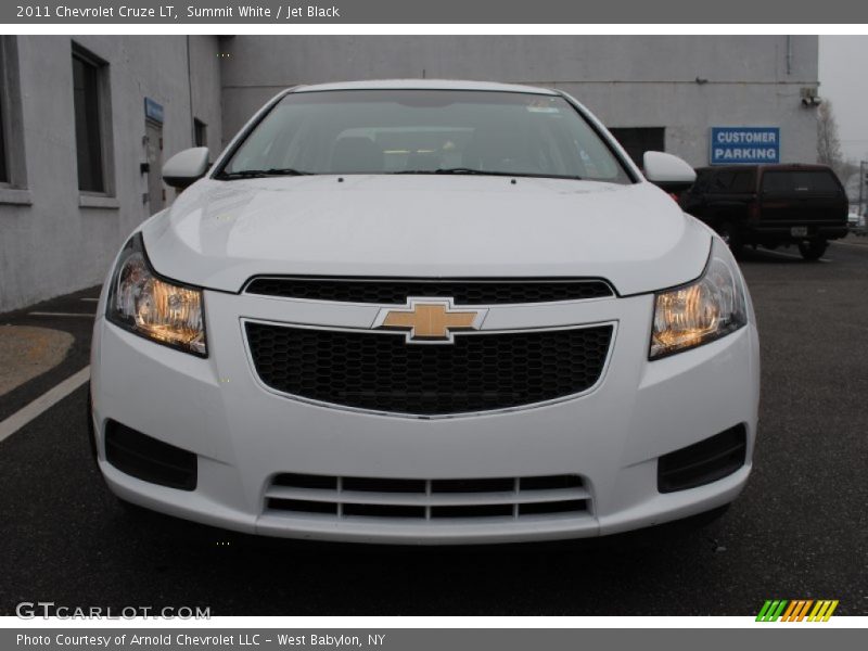 Summit White / Jet Black 2011 Chevrolet Cruze LT