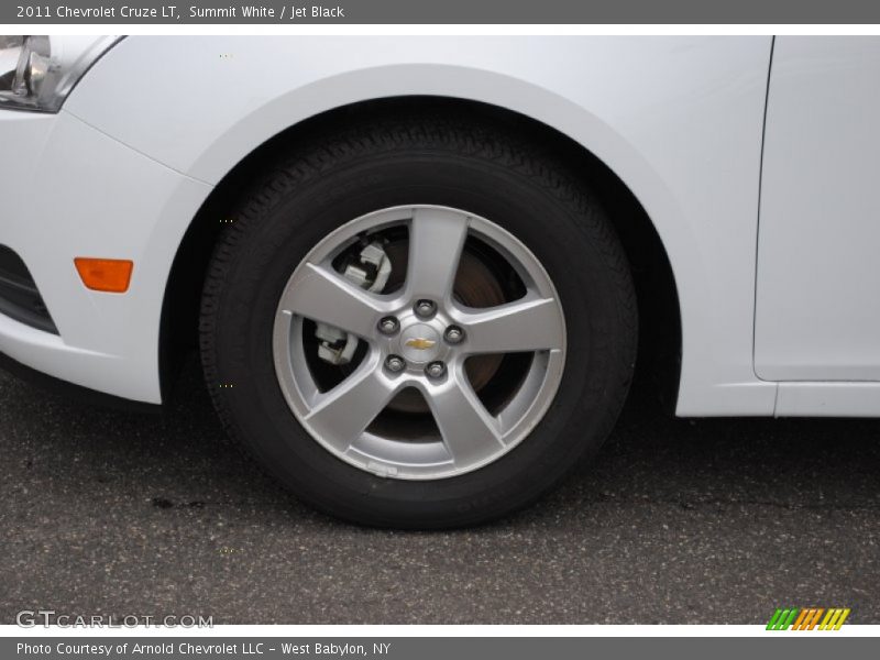 Summit White / Jet Black 2011 Chevrolet Cruze LT
