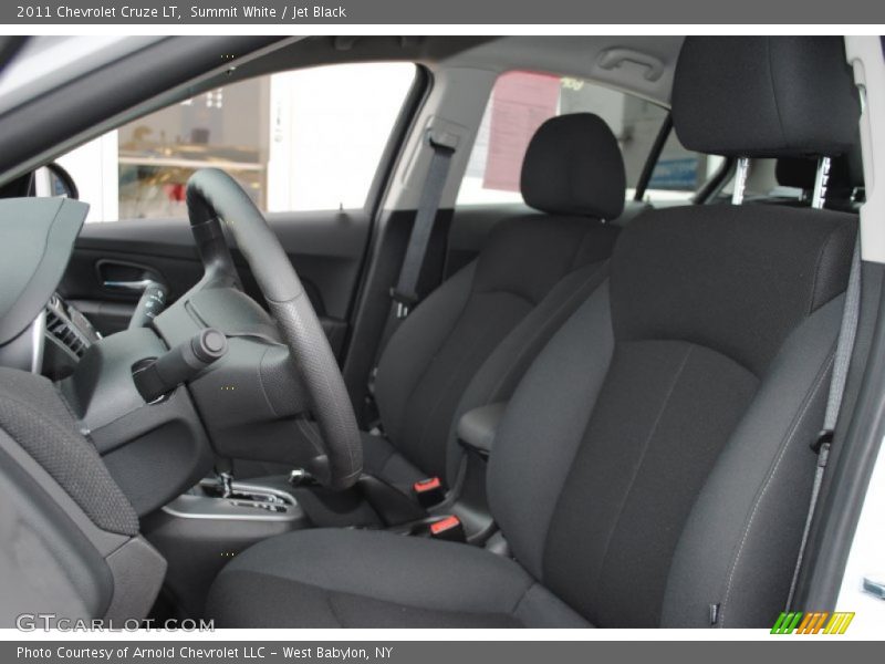 Summit White / Jet Black 2011 Chevrolet Cruze LT