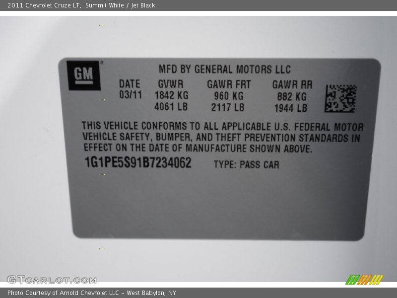 Summit White / Jet Black 2011 Chevrolet Cruze LT