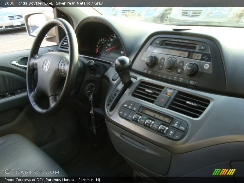 Silver Pearl Metallic / Gray 2006 Honda Odyssey EX-L
