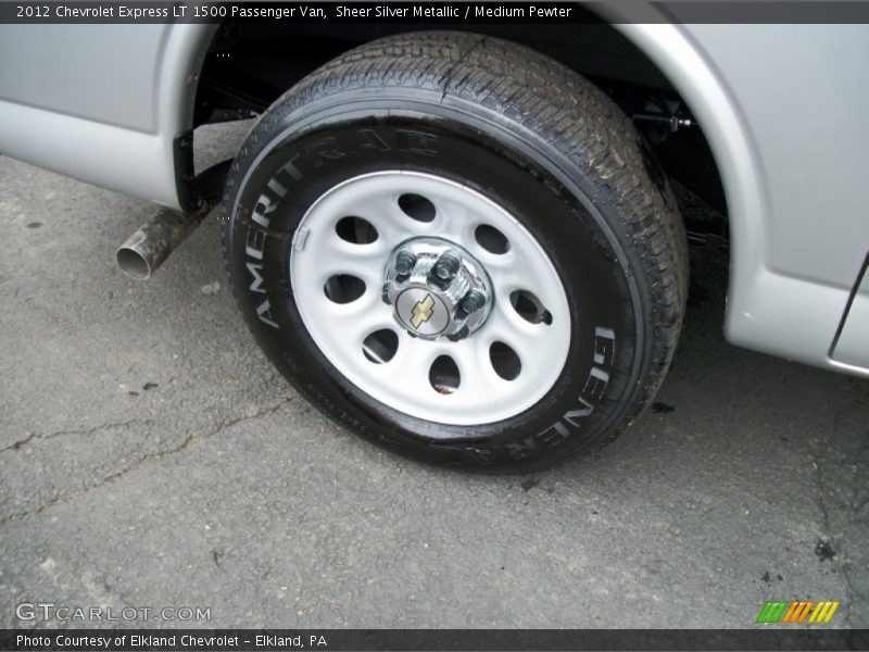 Sheer Silver Metallic / Medium Pewter 2012 Chevrolet Express LT 1500 Passenger Van