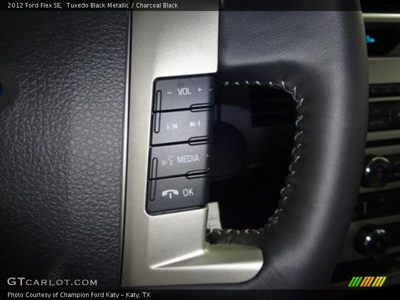 Tuxedo Black Metallic / Charcoal Black 2012 Ford Flex SE