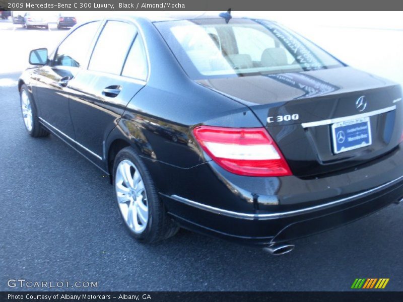 Black / Almond/Mocha 2009 Mercedes-Benz C 300 Luxury