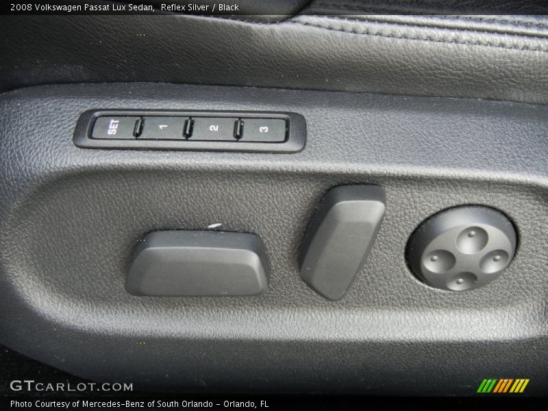 Reflex Silver / Black 2008 Volkswagen Passat Lux Sedan
