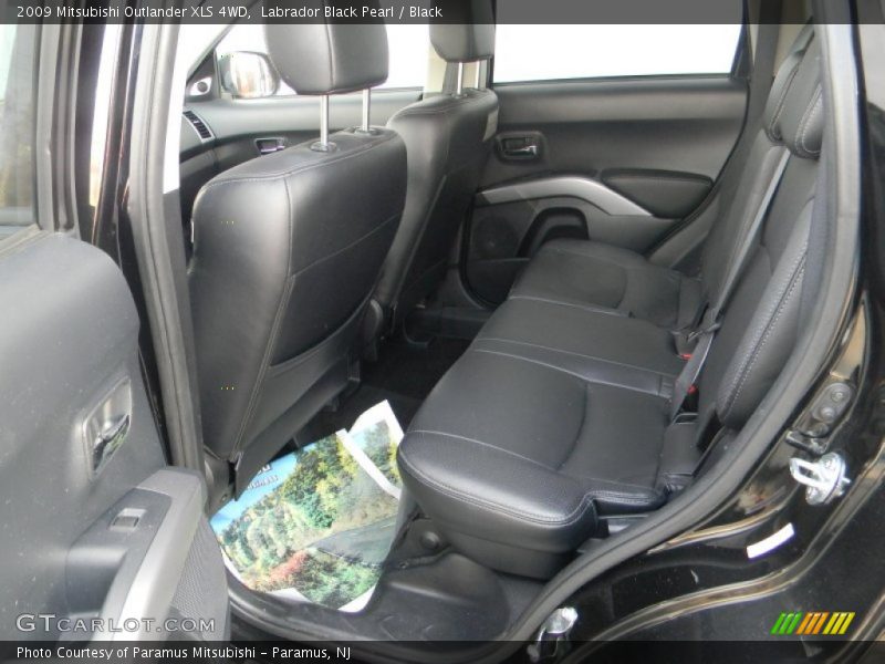  2009 Outlander XLS 4WD Black Interior