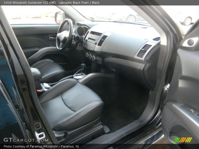  2009 Outlander XLS 4WD Black Interior