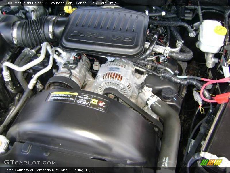 Cobalt Blue / Slate Gray 2006 Mitsubishi Raider LS Extended Cab