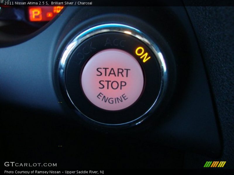 Brilliant Silver / Charcoal 2011 Nissan Altima 2.5 S