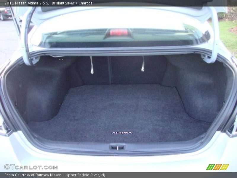 Brilliant Silver / Charcoal 2011 Nissan Altima 2.5 S