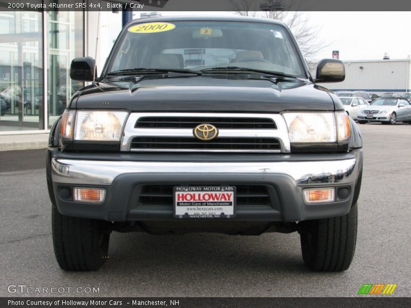 Black / Gray 2000 Toyota 4Runner SR5 4x4