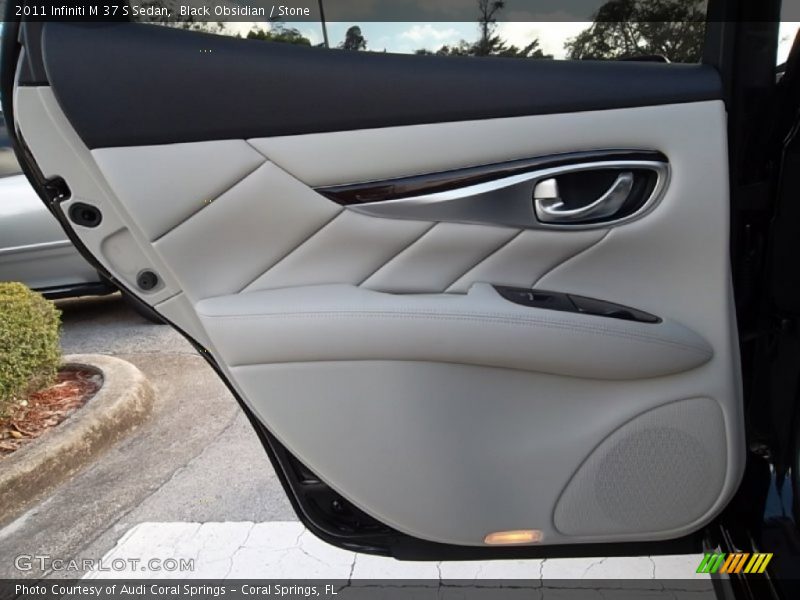 Black Obsidian / Stone 2011 Infiniti M 37 S Sedan